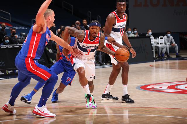 牌的跨界合 牌的跨界合