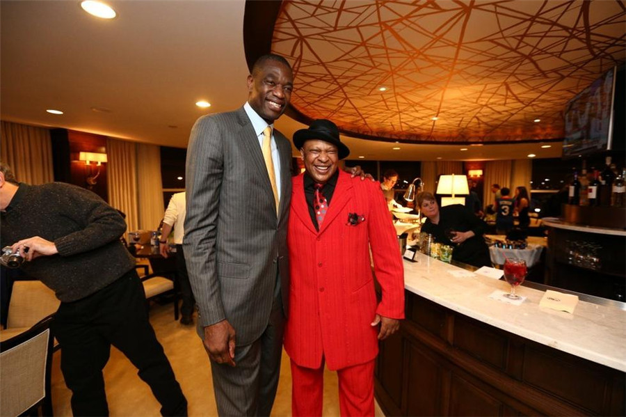 力与速度展 力与速度展